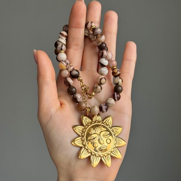 FLOR NECKLACE