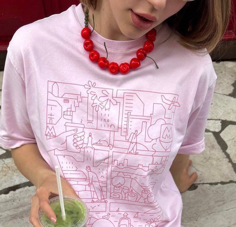 VYSHENKY NECKLACE